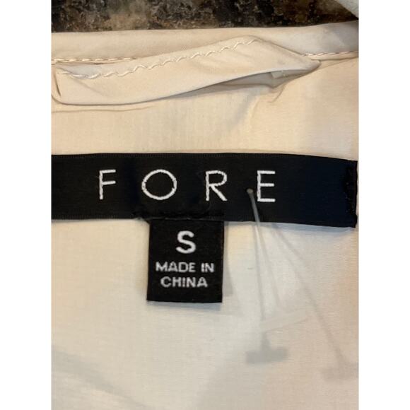 Fore Women Size Small Cream Color Quilted Snap Front Jacket with Bucket Pockets - Picture 6 of 9